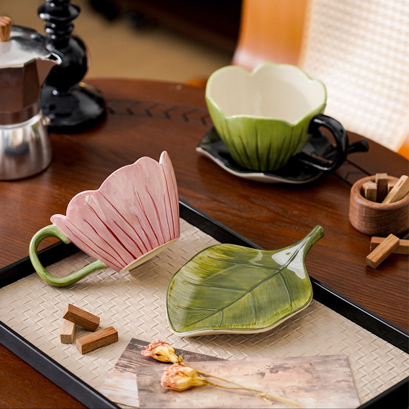 Conjunto de prato de xícara de - Coffee Tea And Leaf avaliação e preço
